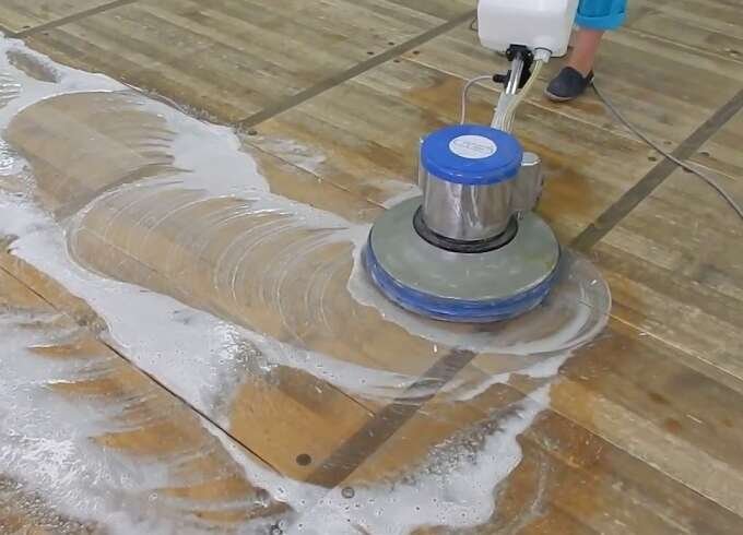 The Complete Guide to Tile Care for High Traffic Commercial Floors