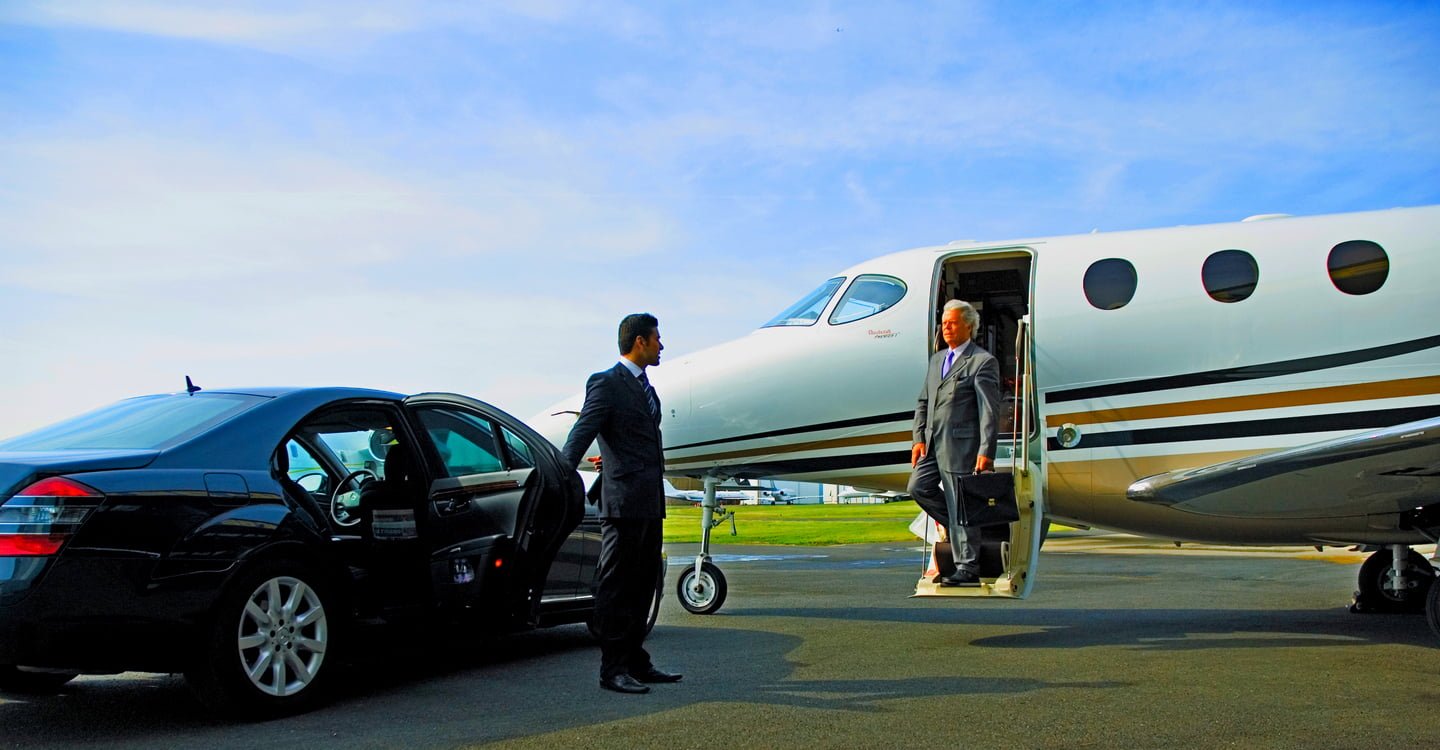 What Makes A Black Car Service Ideal For PHL Airport Transportation