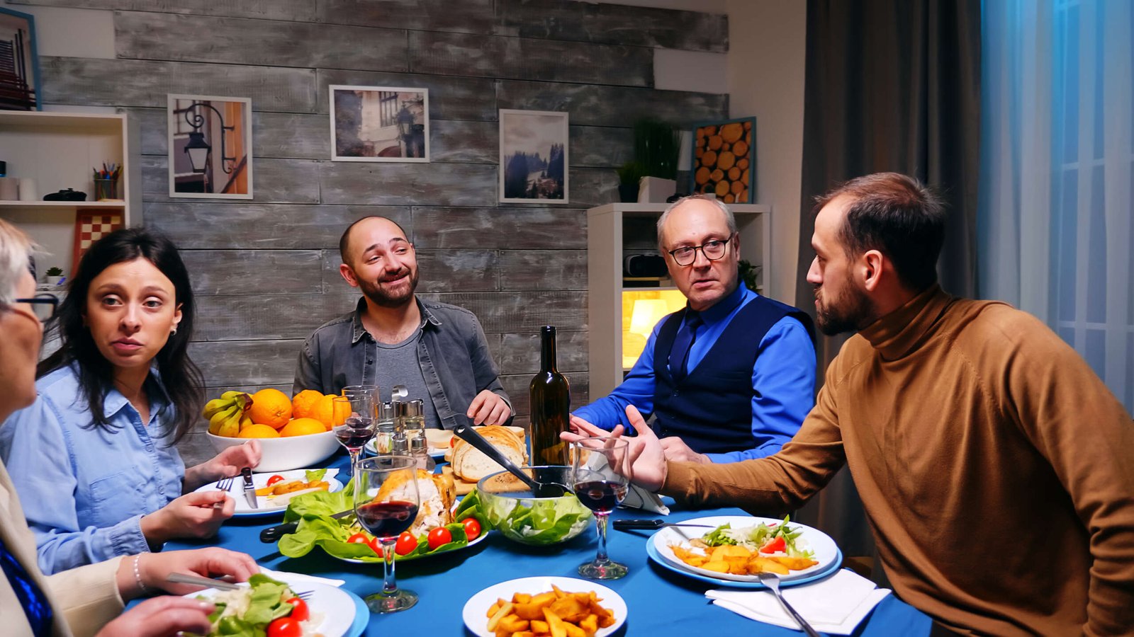 Why Dual-Income Families Are Outsourcing Dinner in 2026