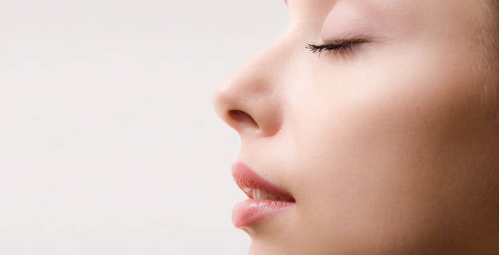 Rhinoplasty Dubai: What Should Patients Know About the Consultation Process?