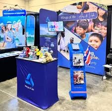 How Exhibit Graphics Turn Empty Booth Space Into a Powerful Brand Story