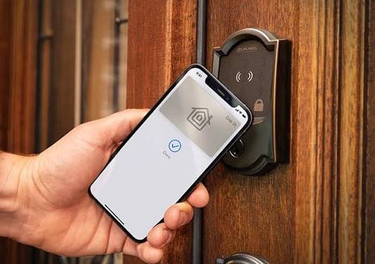 Laptop Locker Key & Apple Locking Keys by Loksiz – Reliable Security Solutions for Modern Devices