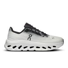 On Cloud Canada | Comfortable Footwear for Every Adventure