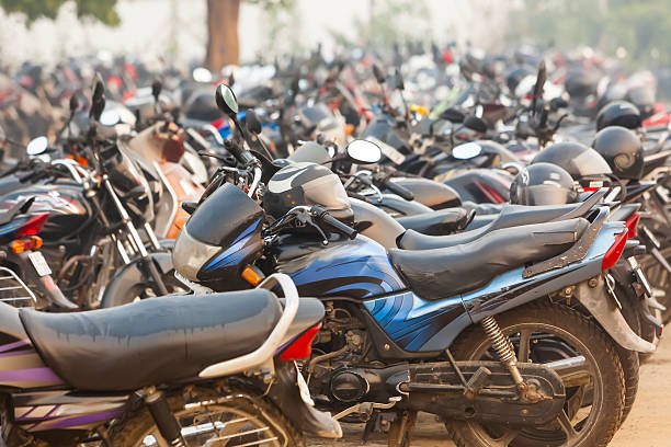 Bike Rent in Lucknow & Scooty on Rent in Lucknow – Dau Rental